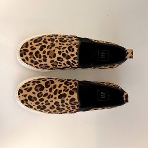 Leopard Print Vans-style Slip-on Sneakers Women’s size 8